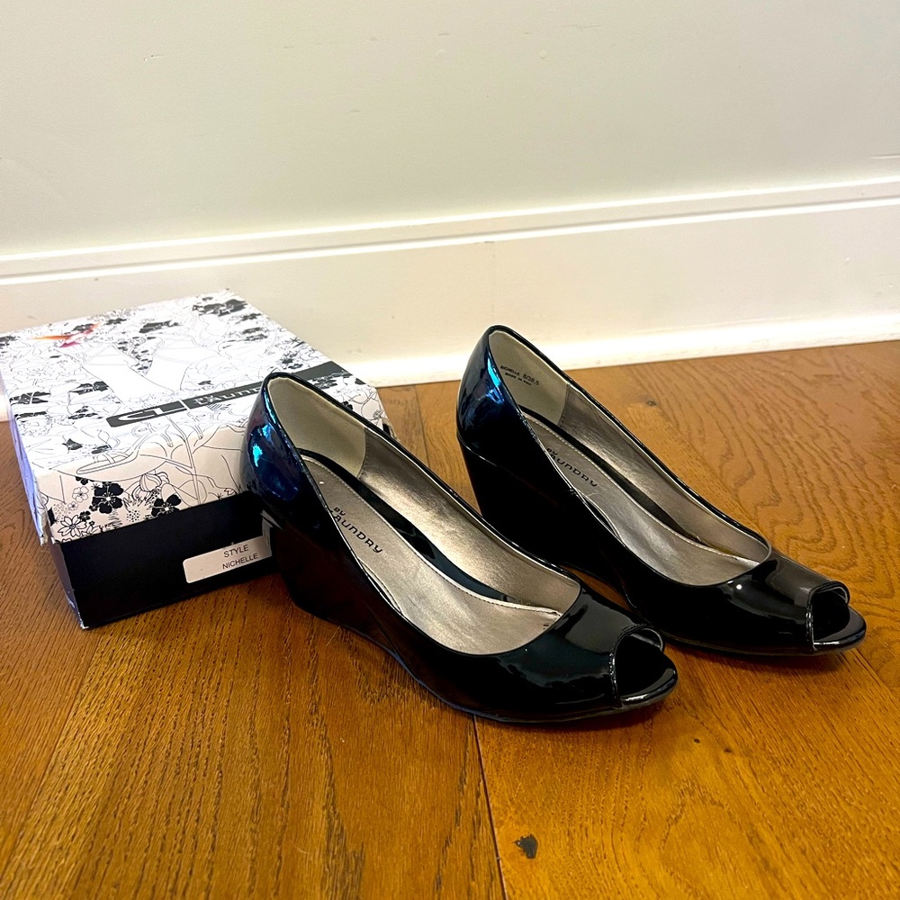 Chinese Laundry Nichelle patent leather wedge heels